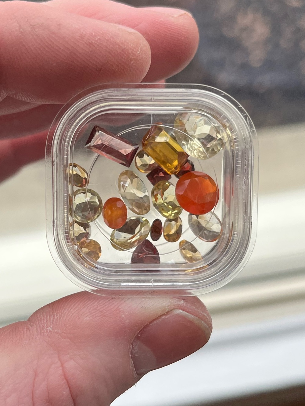 Natural Orange/Red Sapphire Parcel - Picture 5 of 6